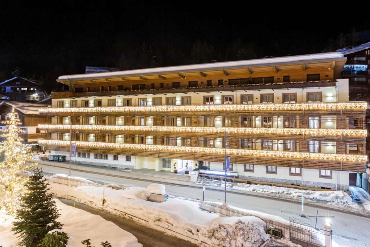 Radisson Residences Savoia Palace Кортина д'Ампецо Екстериор снимка