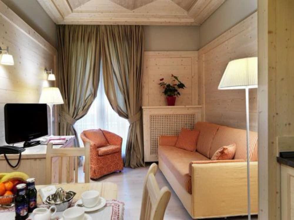 Radisson Residences Savoia Palace Кортина д'Ампецо Екстериор снимка